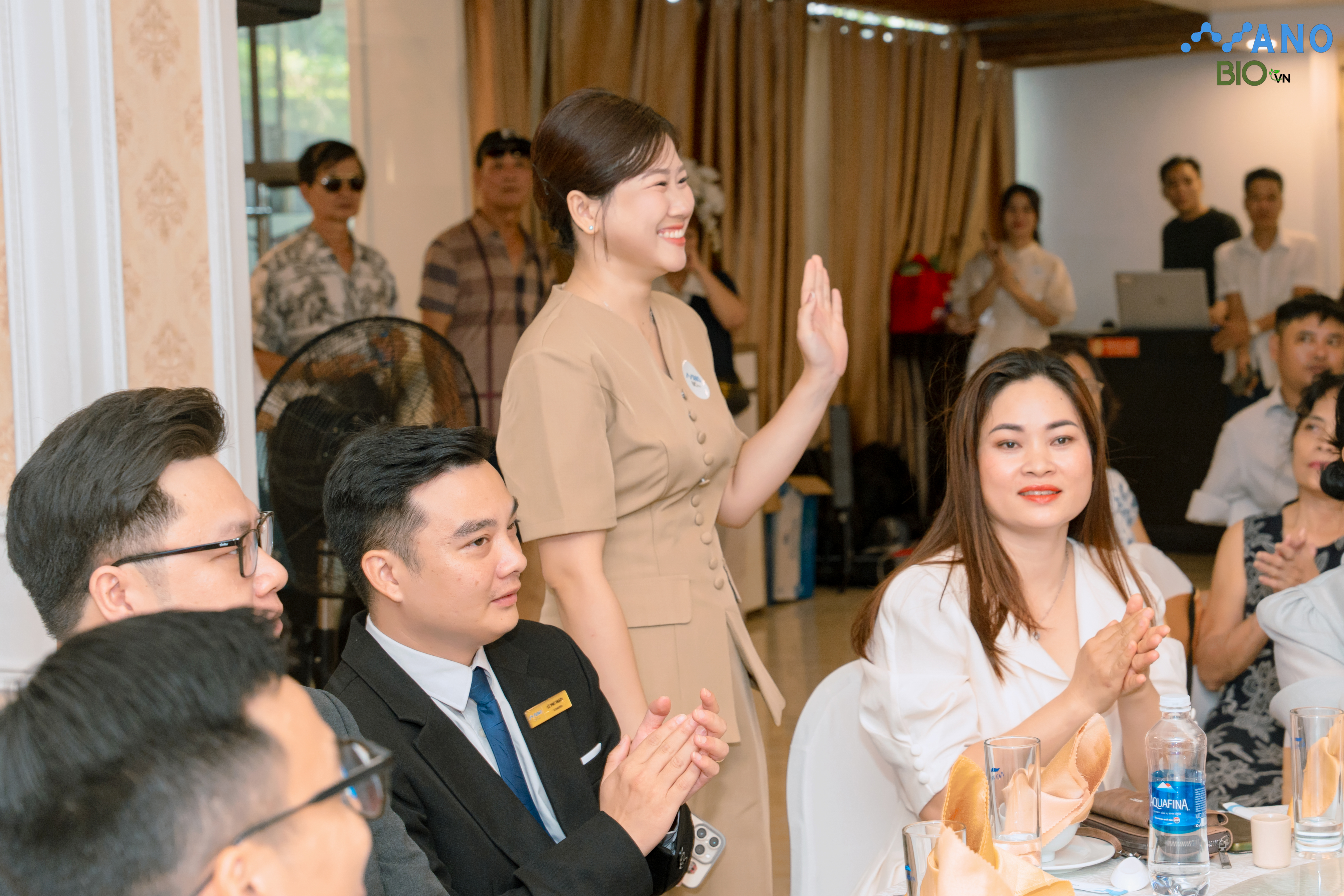 tác giả Thủy Tiên